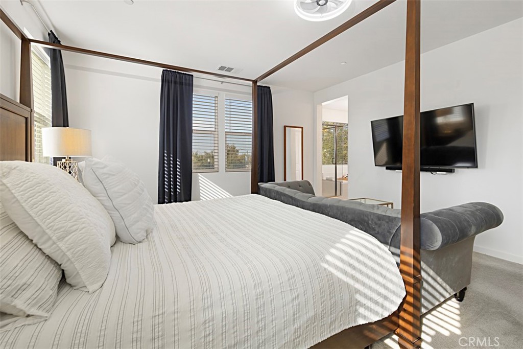 2848 E Clementine Drive