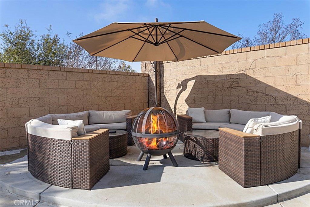 2848 E Clementine Drive