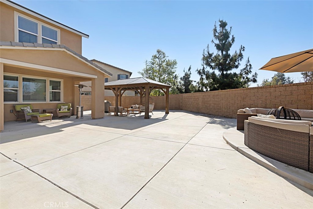 2848 E Clementine Drive