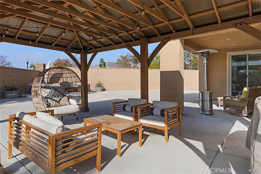 2848 E Clementine Drive