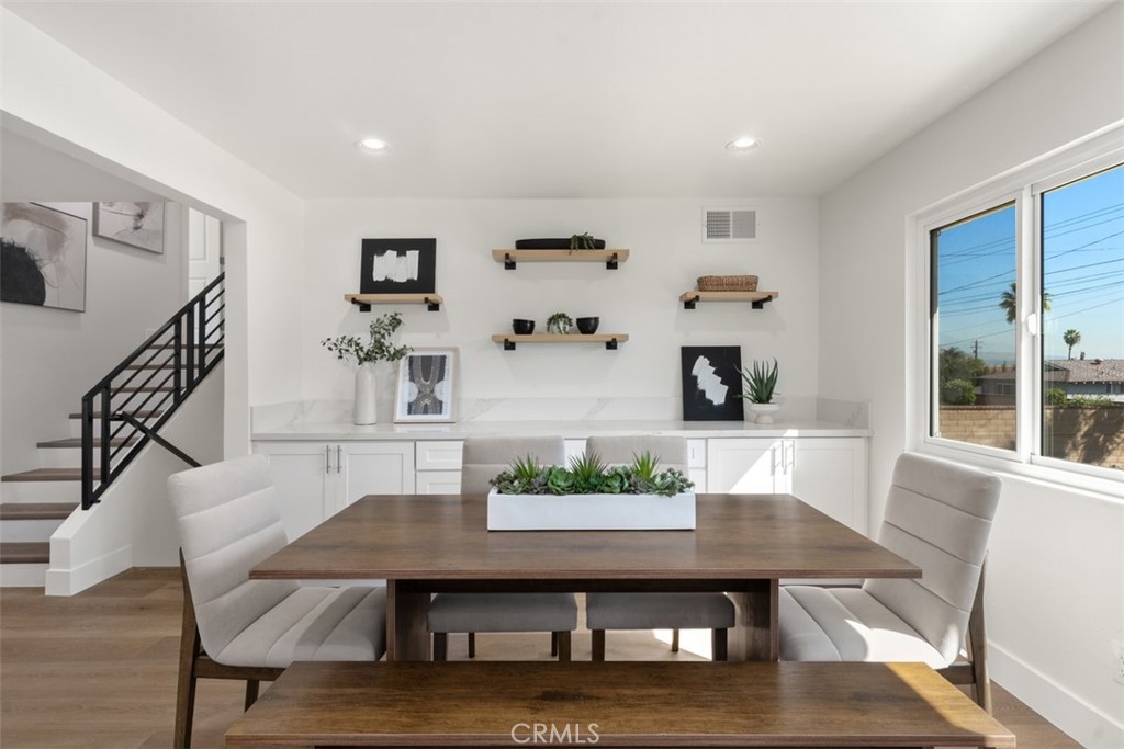 2534 Angelcrest Drive