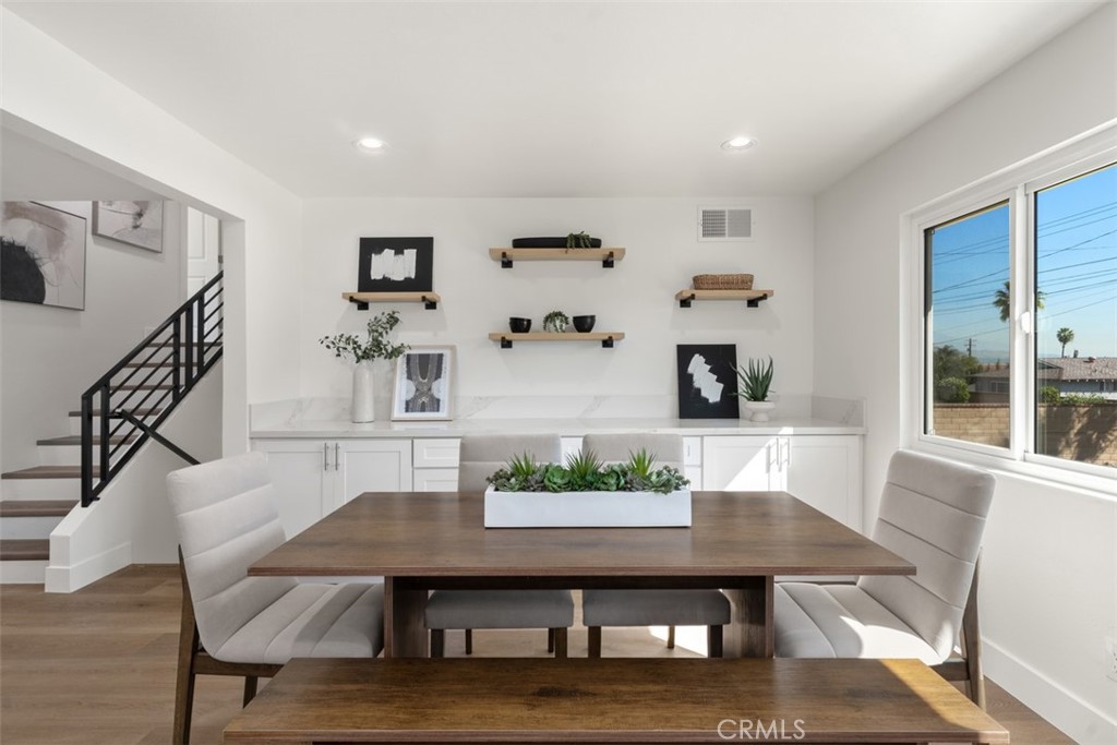 2534 Angelcrest Drive