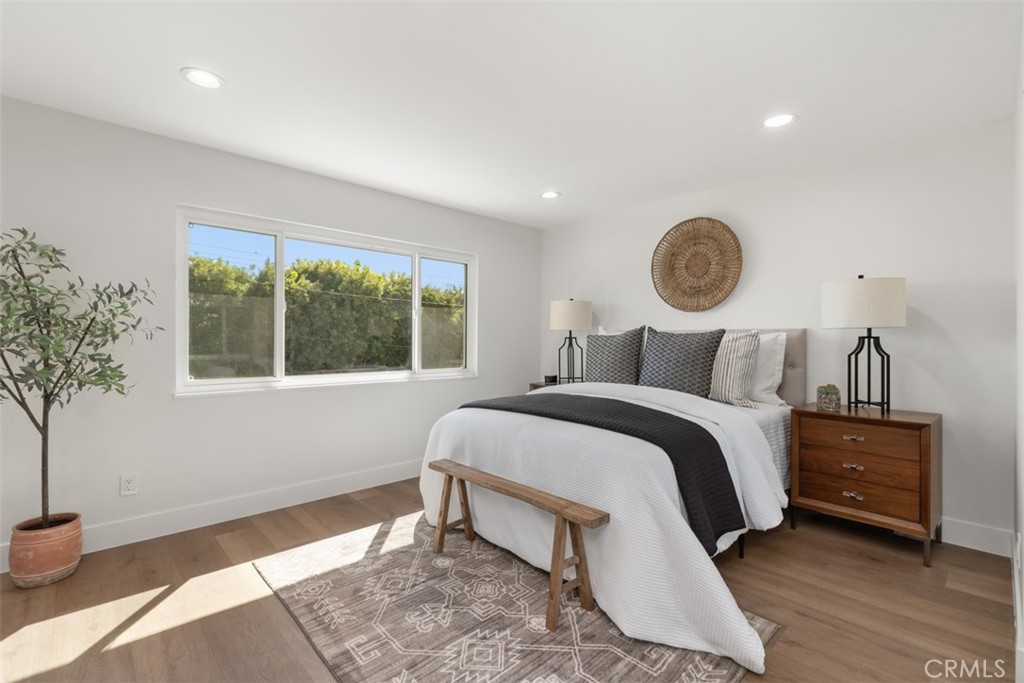 2534 Angelcrest Drive