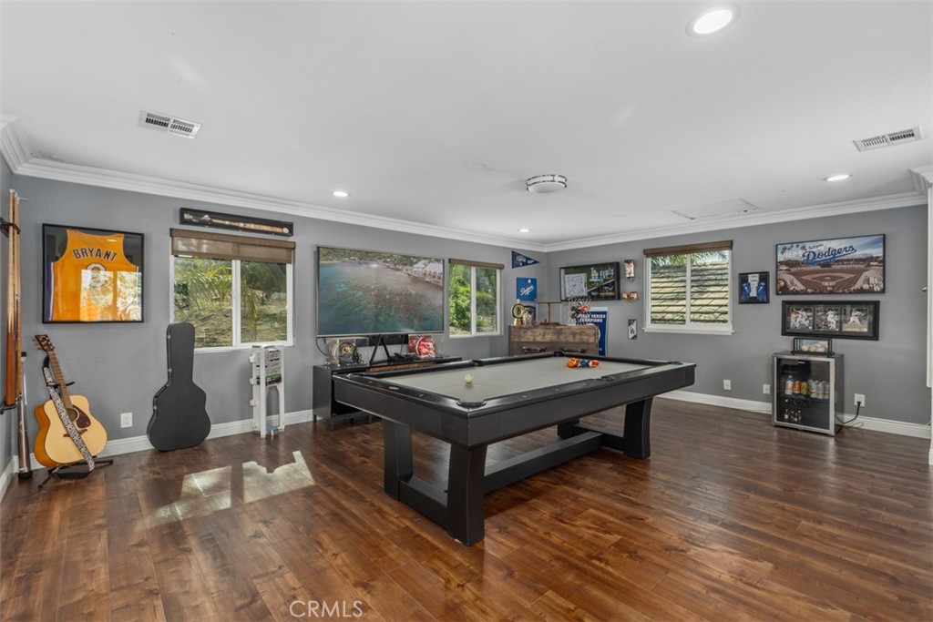 5590 Calle Vista Linda