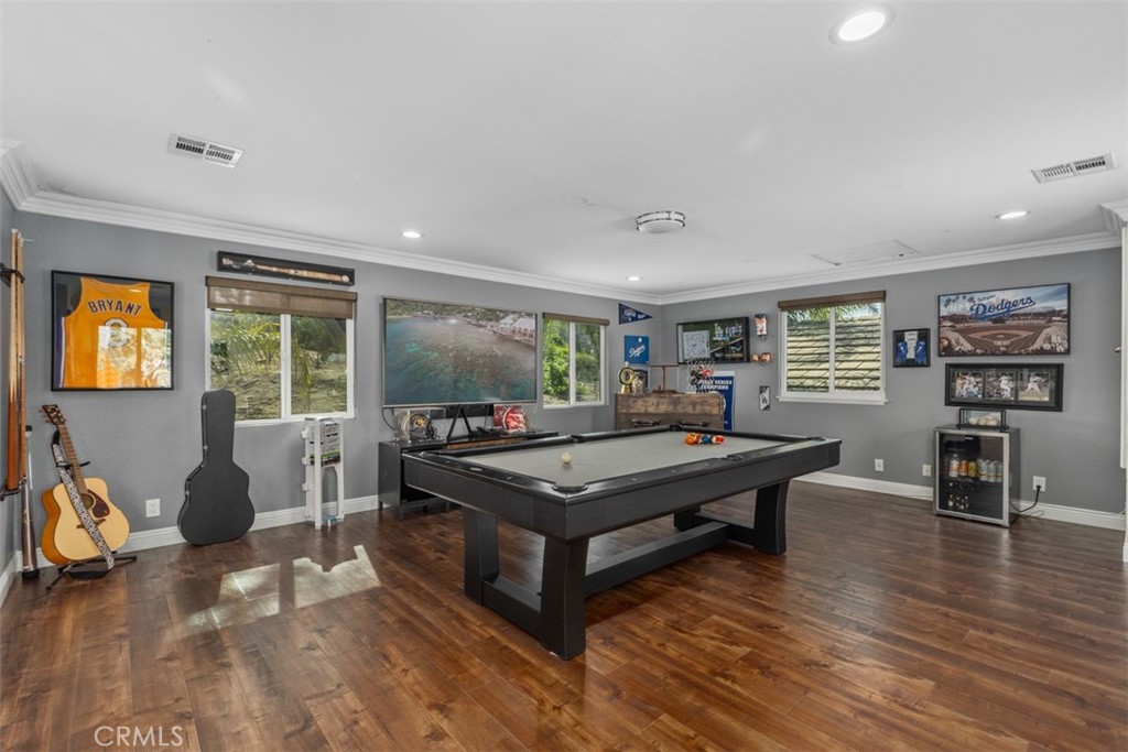 5590 Calle Vista Linda
