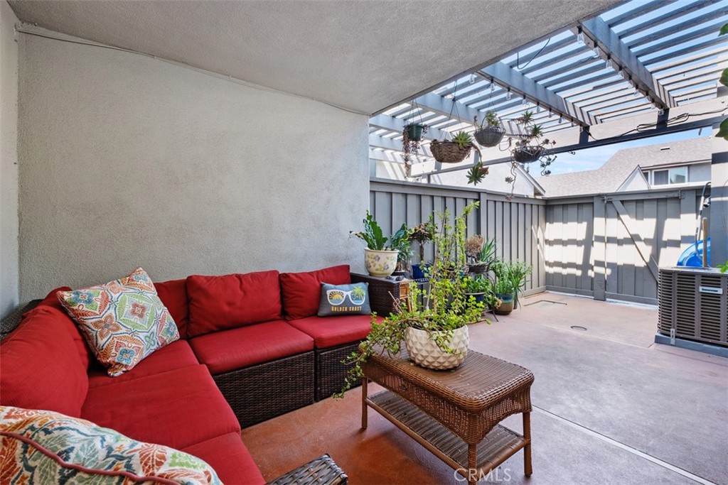 14131 Paseo Verde 105