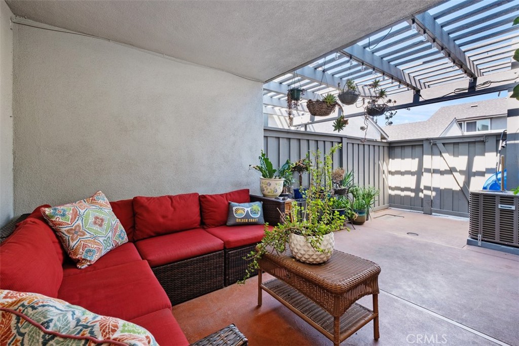 14131 Paseo Verde 105