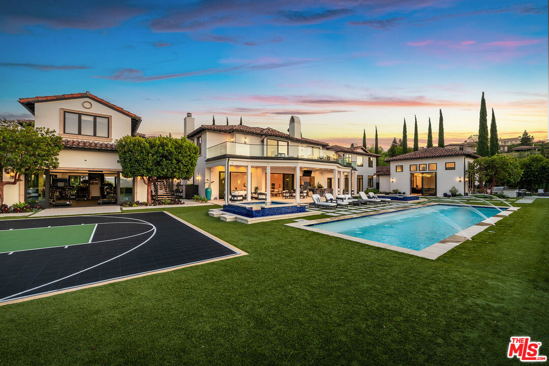 25201 Prado Del Misterio