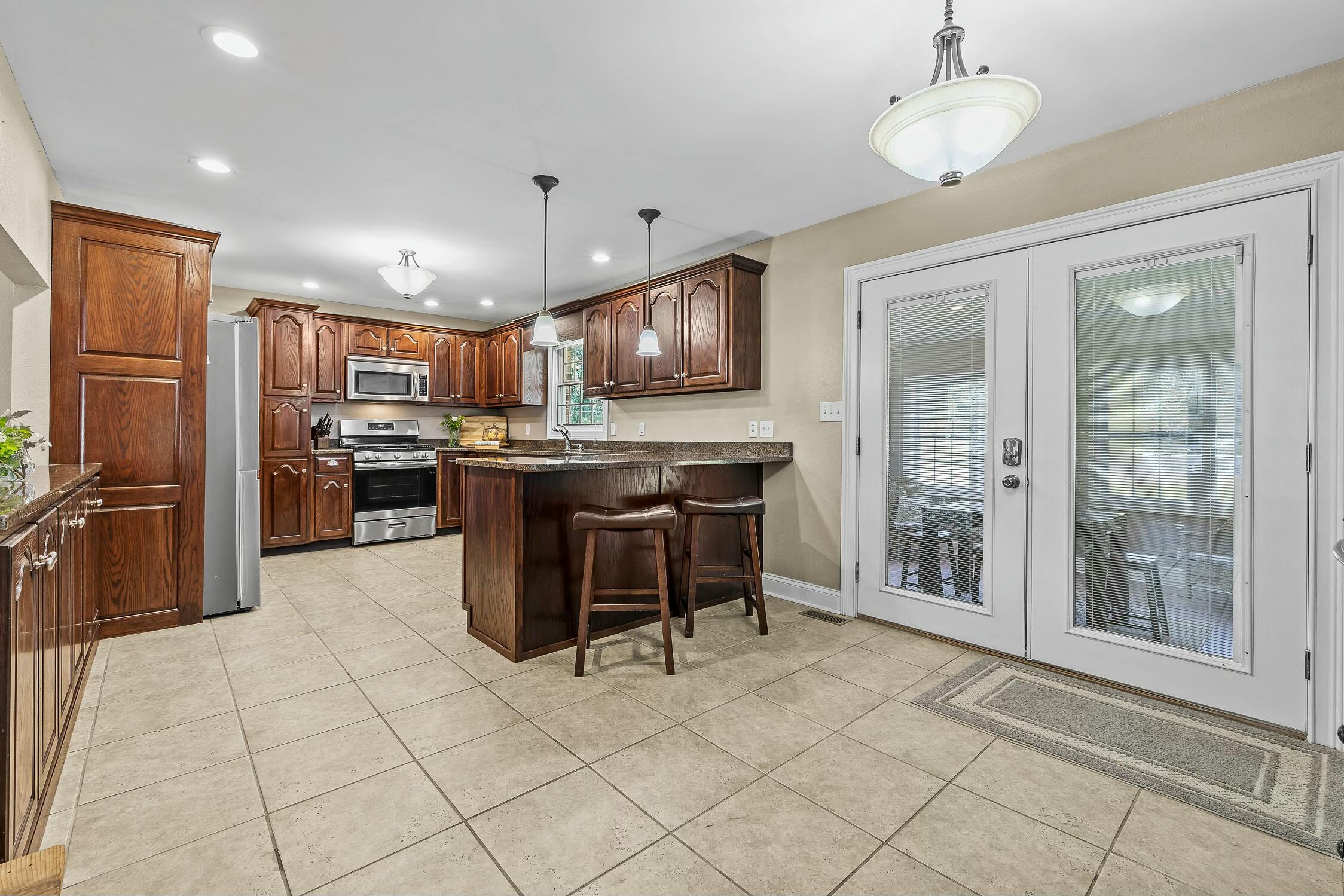 100 Sweetgum Avenue