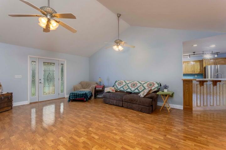 4635 Old Dixie Highway Off Highway