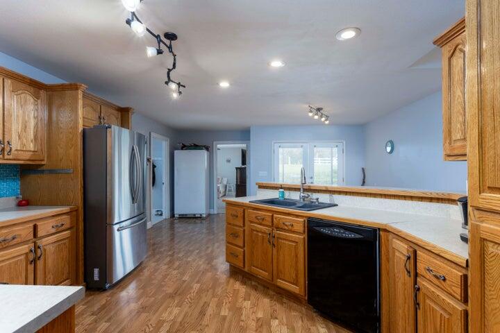 4635 Old Dixie Highway Off Highway
