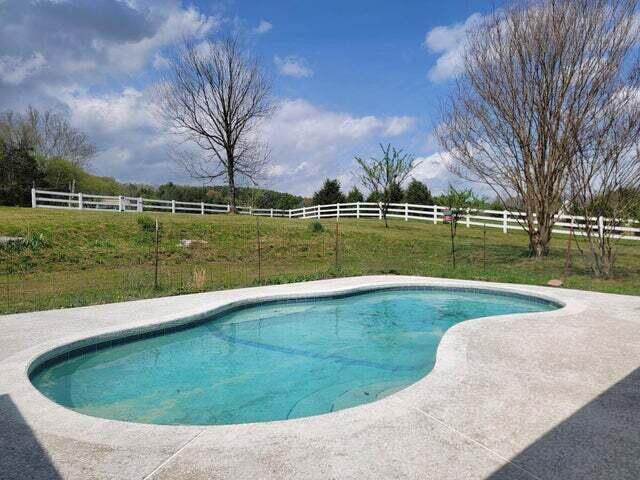 4635 Old Dixie Highway Off Highway