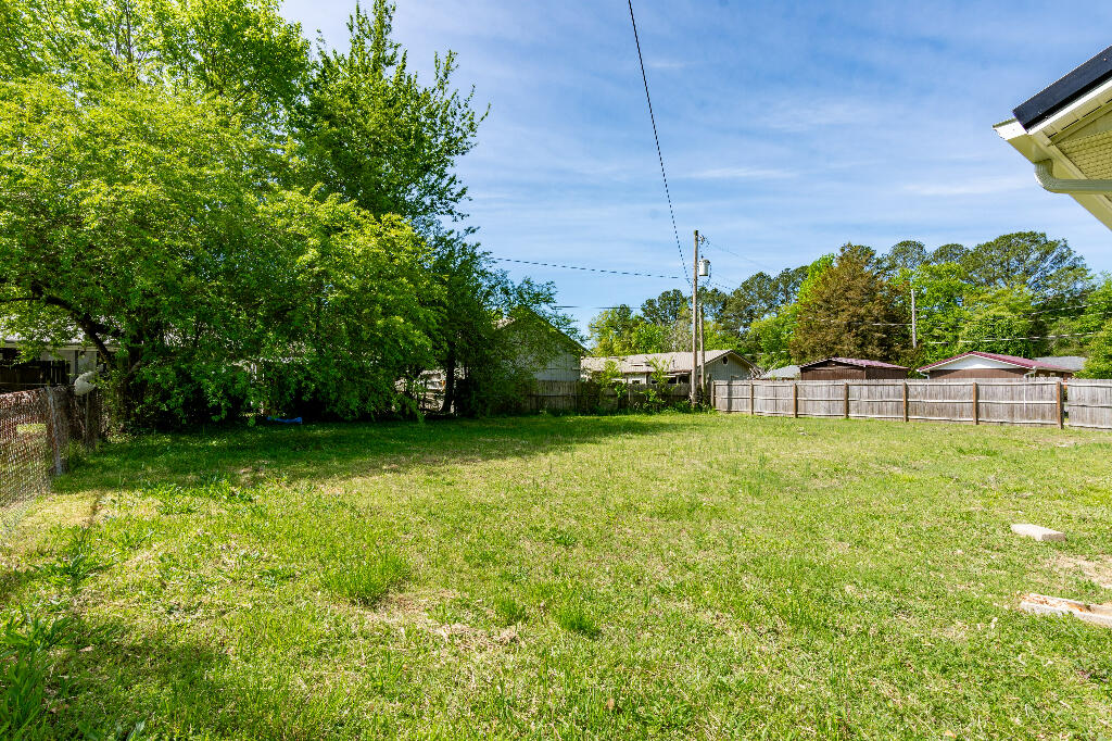 122 Pledger Street, LaFayette