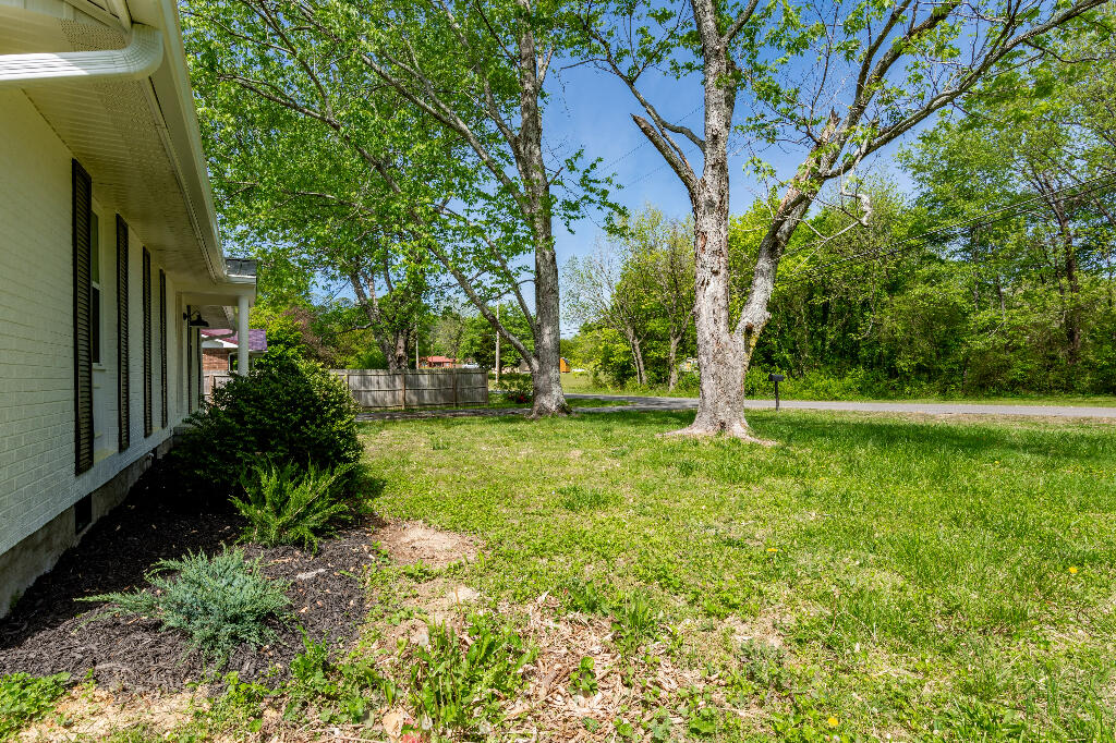 122 Pledger Street, LaFayette