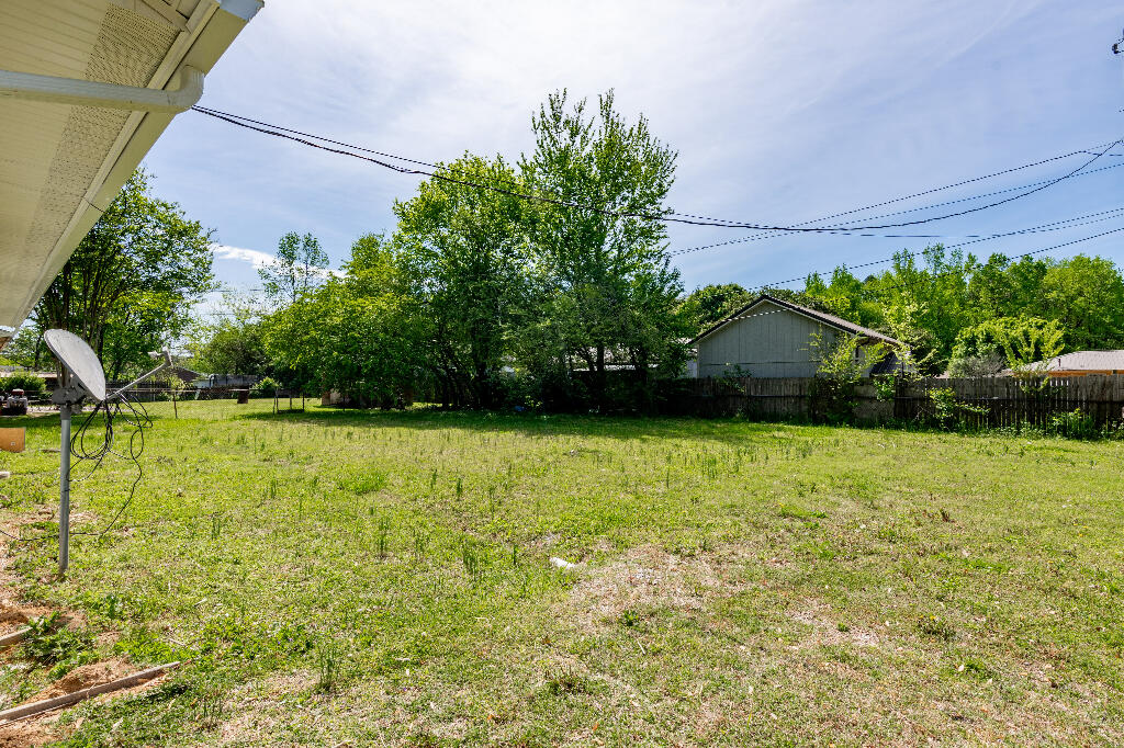 122 Pledger Street, LaFayette