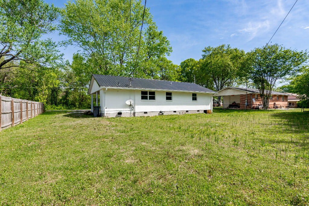 122 Pledger Street, LaFayette