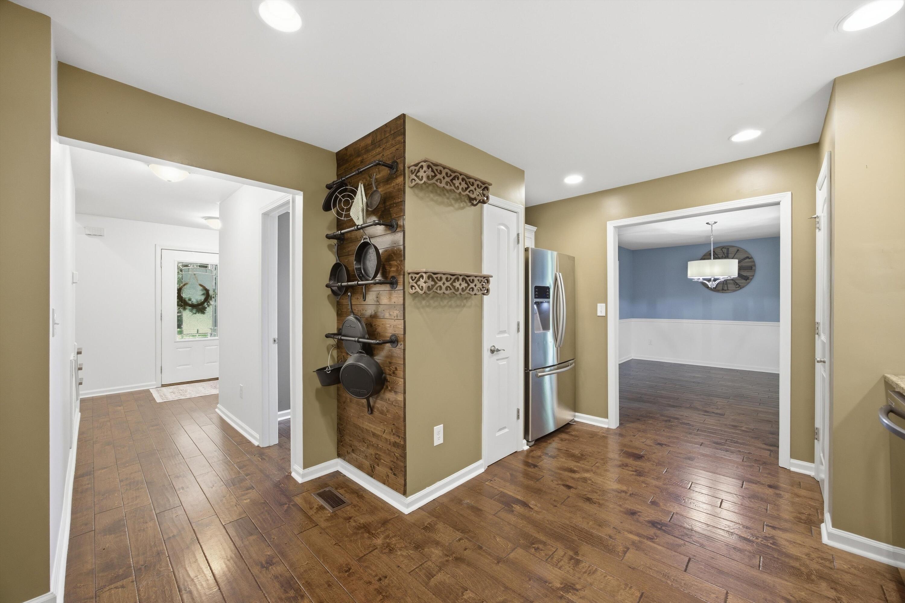 117 S Forest Road