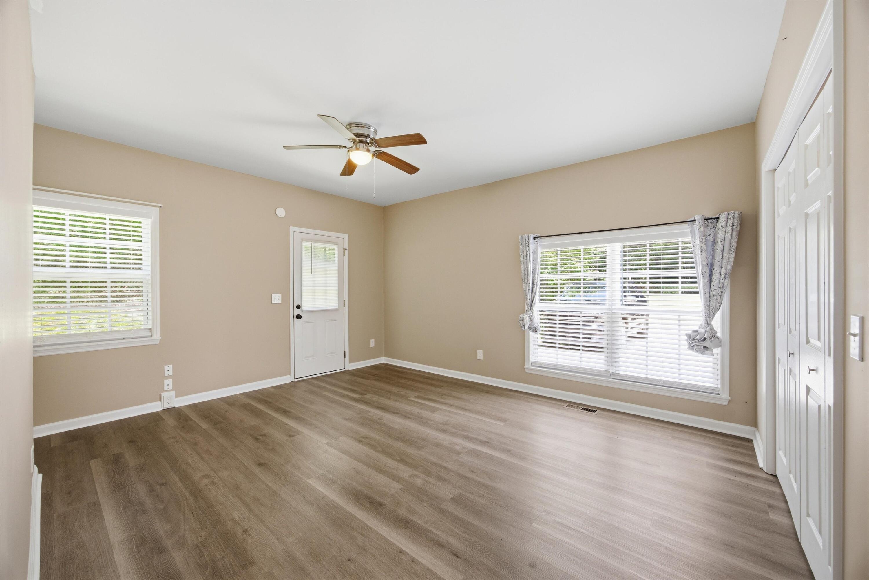 117 S Forest Road