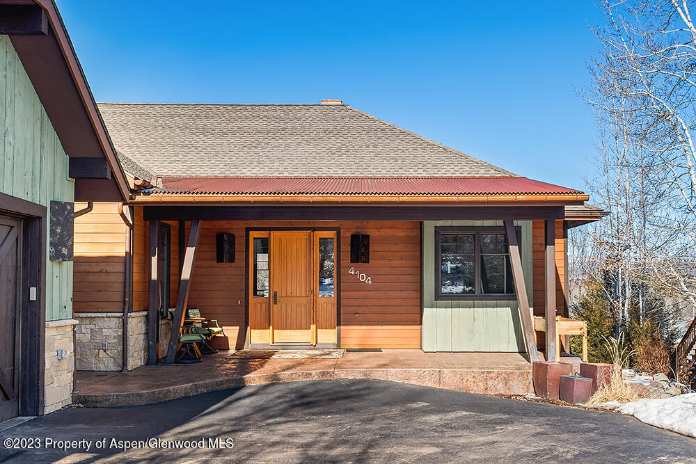 4104 Crystal Bridge Drive