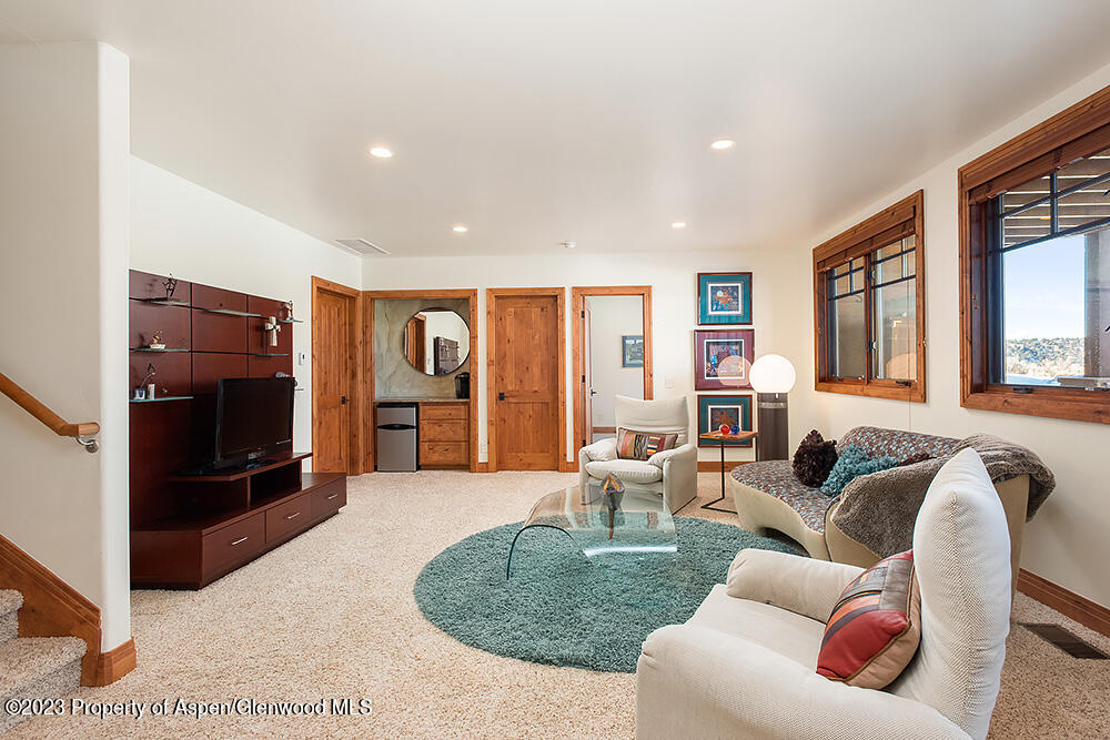 4104 Crystal Bridge Drive