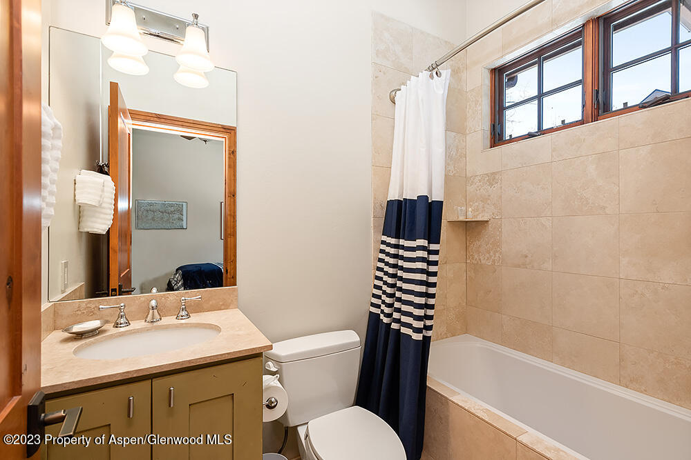 4104 Crystal Bridge Drive