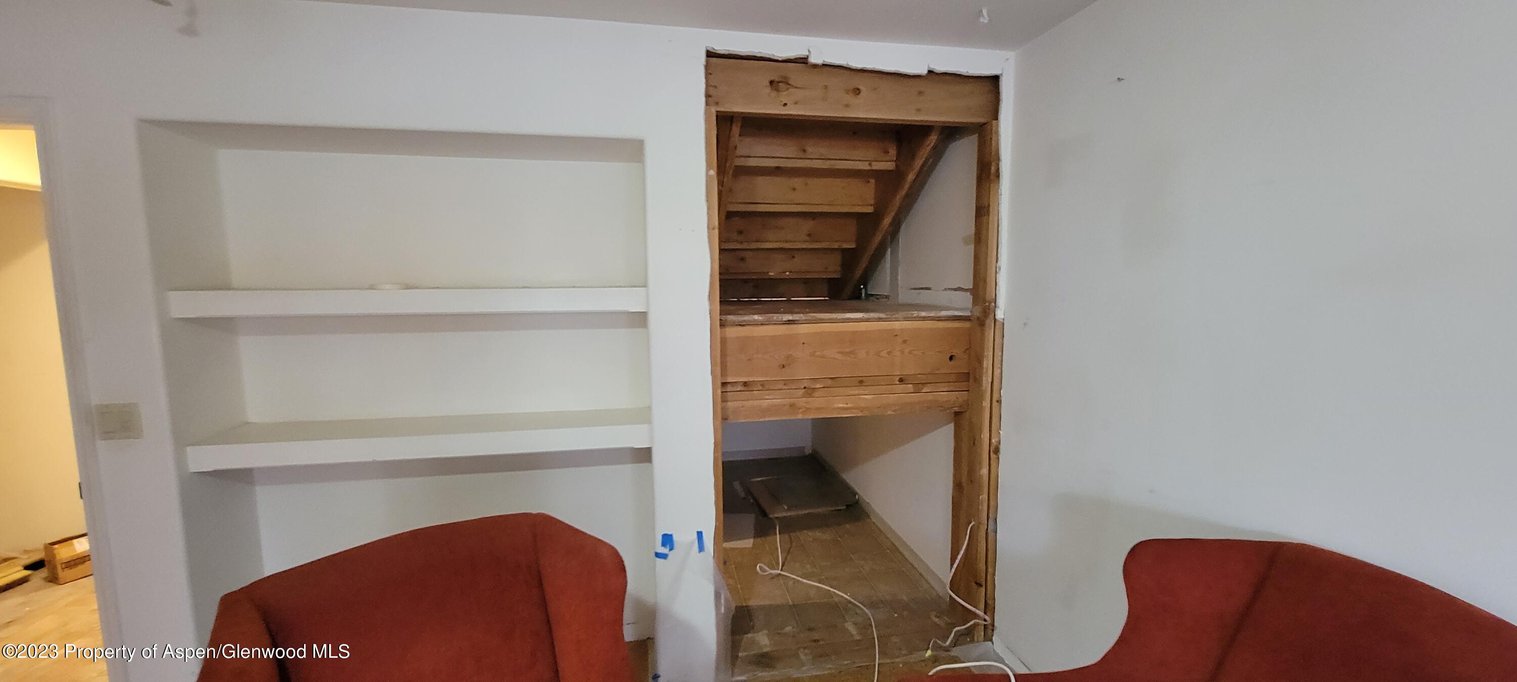 1528 MOCKINGBIRD Lane, 7B