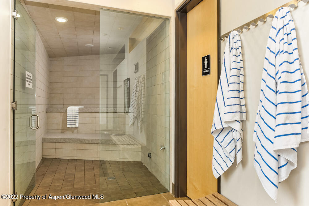 690 Carriage Way, A2C