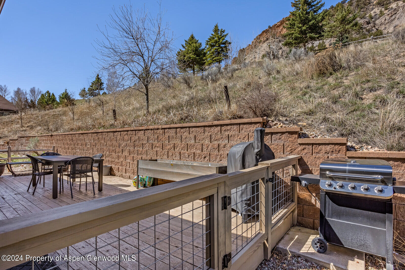460 Red Bluff Vista