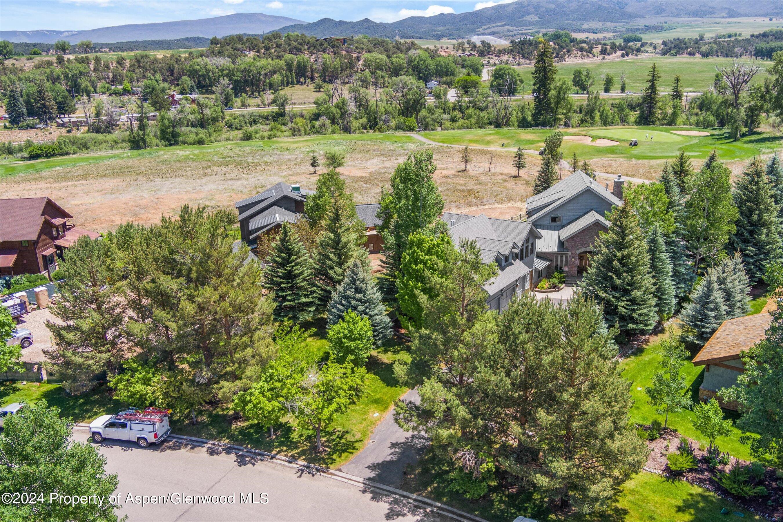 122 Crystal Canyon Drive