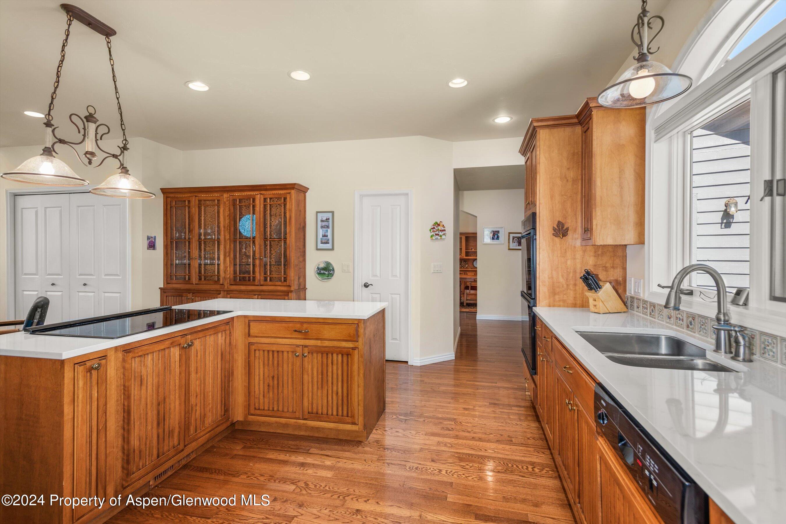 122 Crystal Canyon Drive