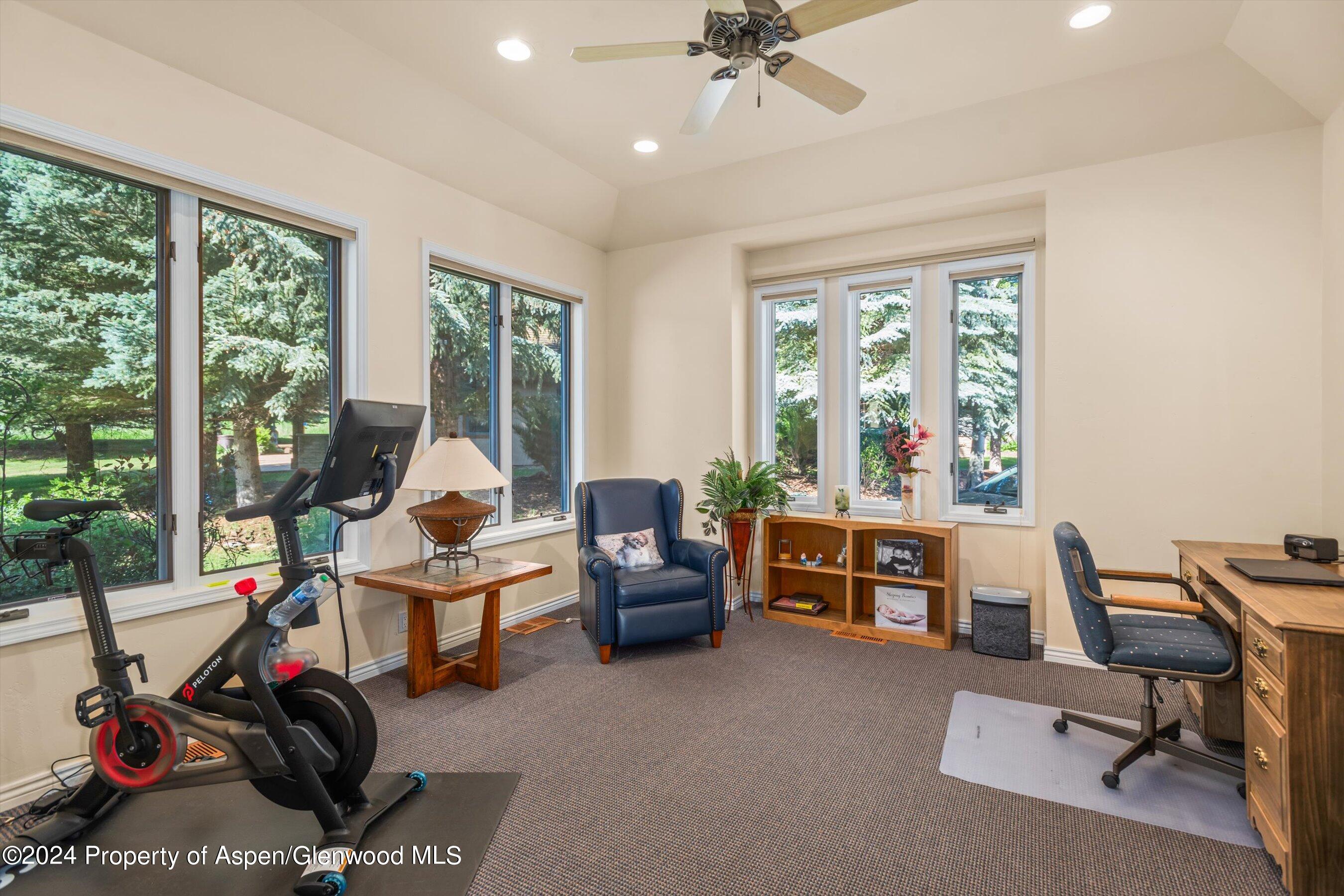 122 Crystal Canyon Drive
