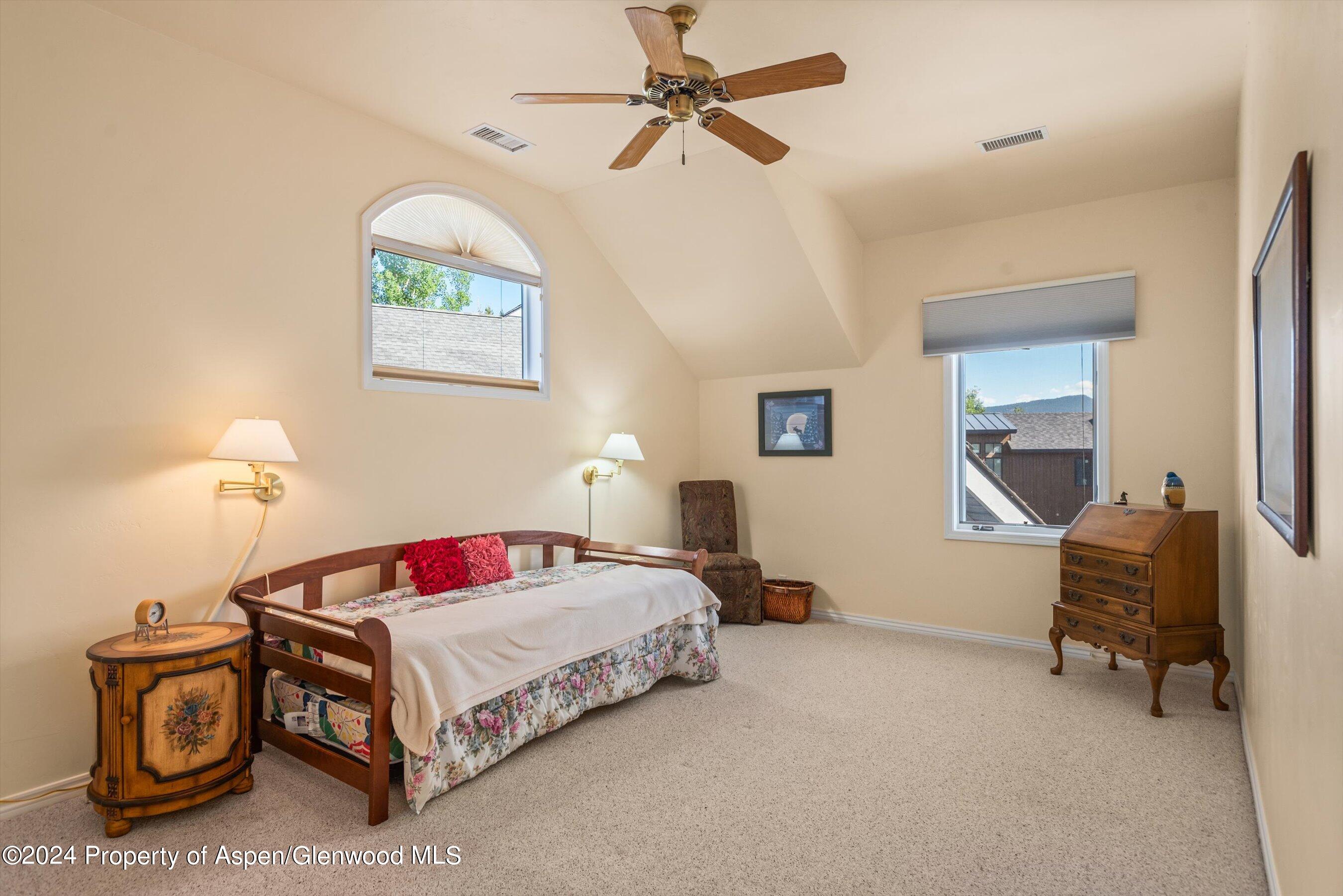 122 Crystal Canyon Drive
