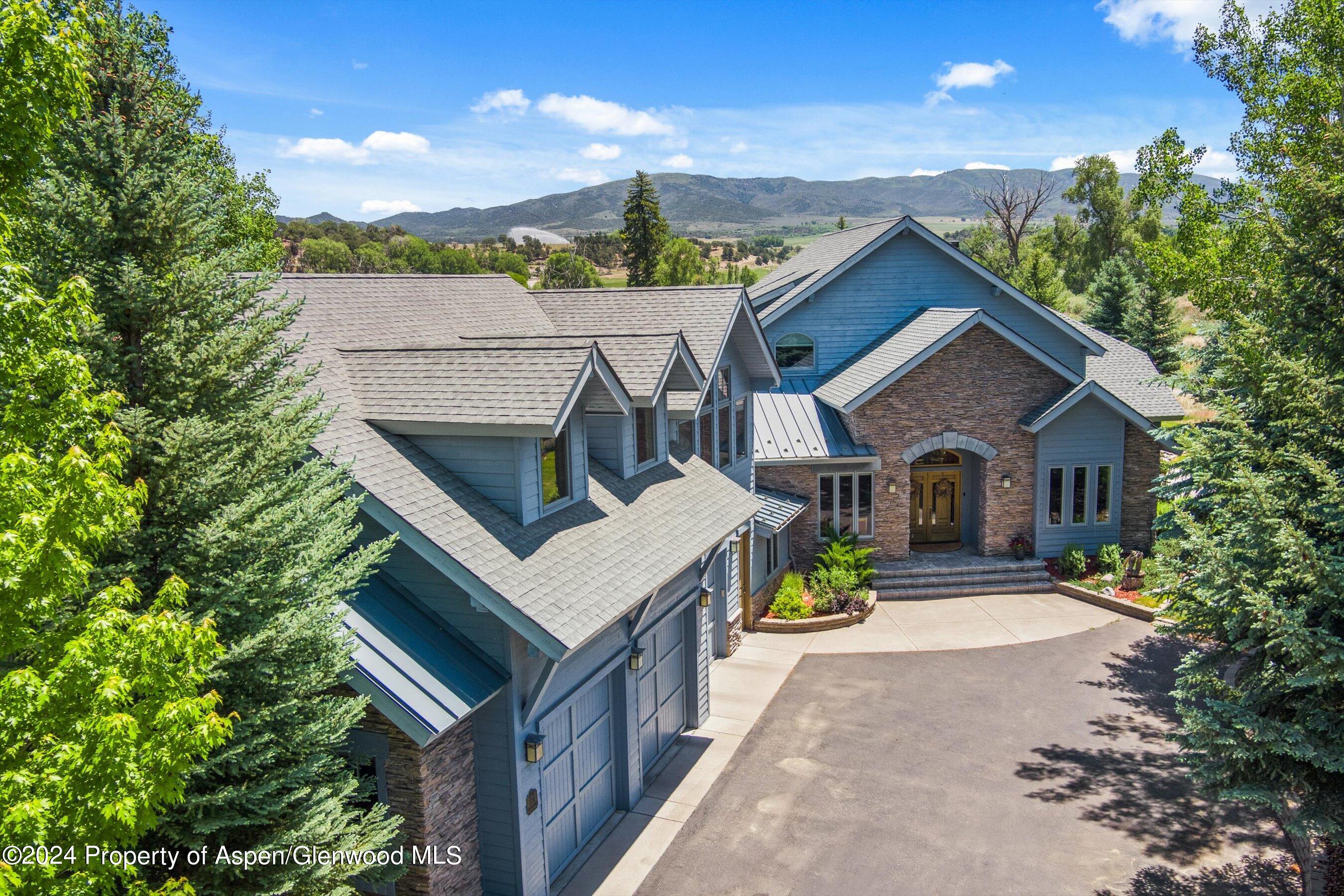 122 Crystal Canyon Drive
