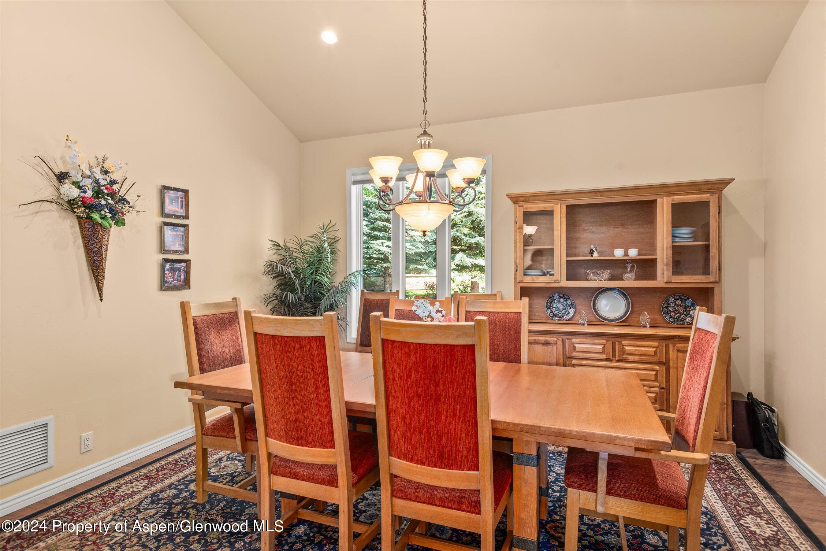 122 Crystal Canyon Drive