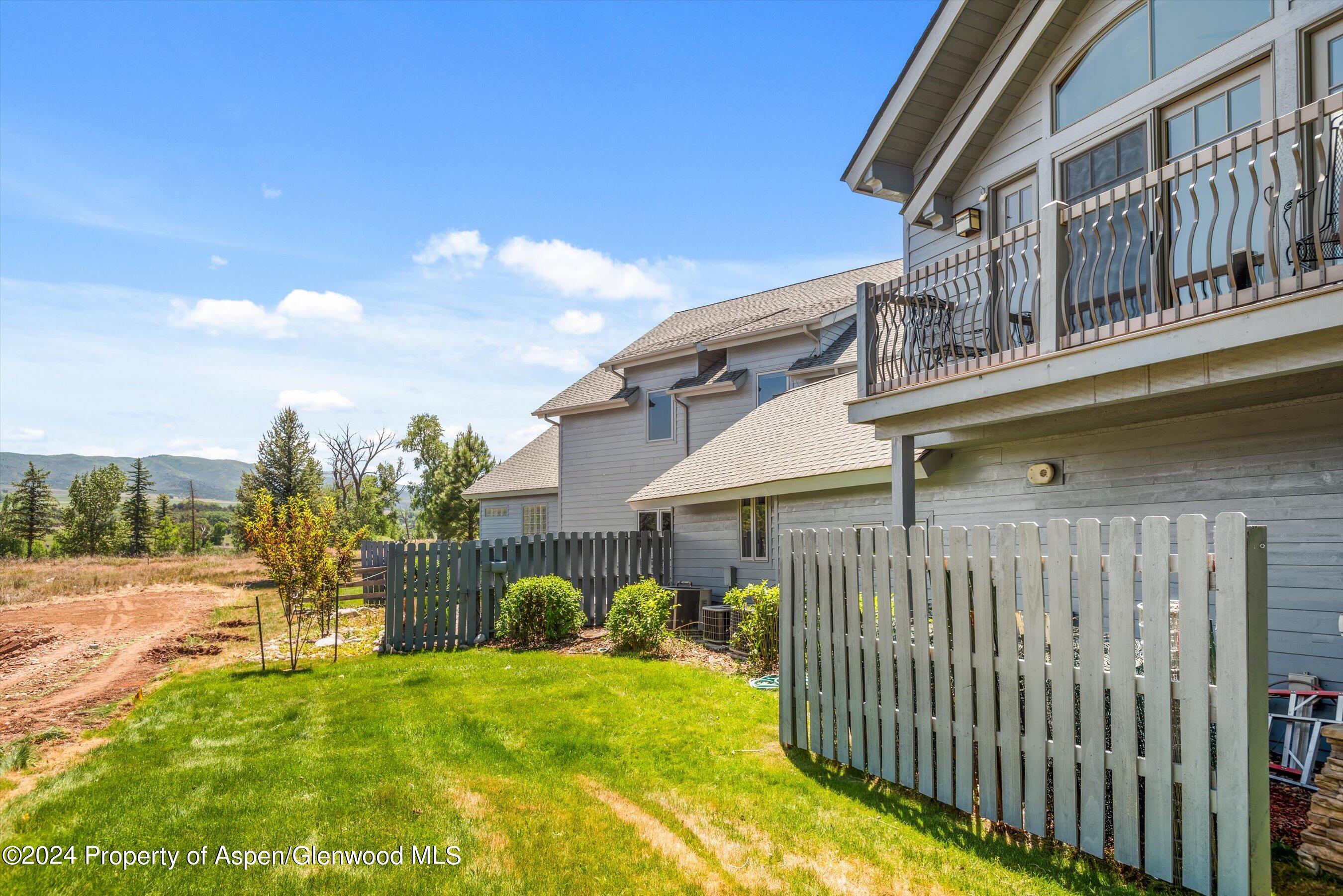 122 Crystal Canyon Drive