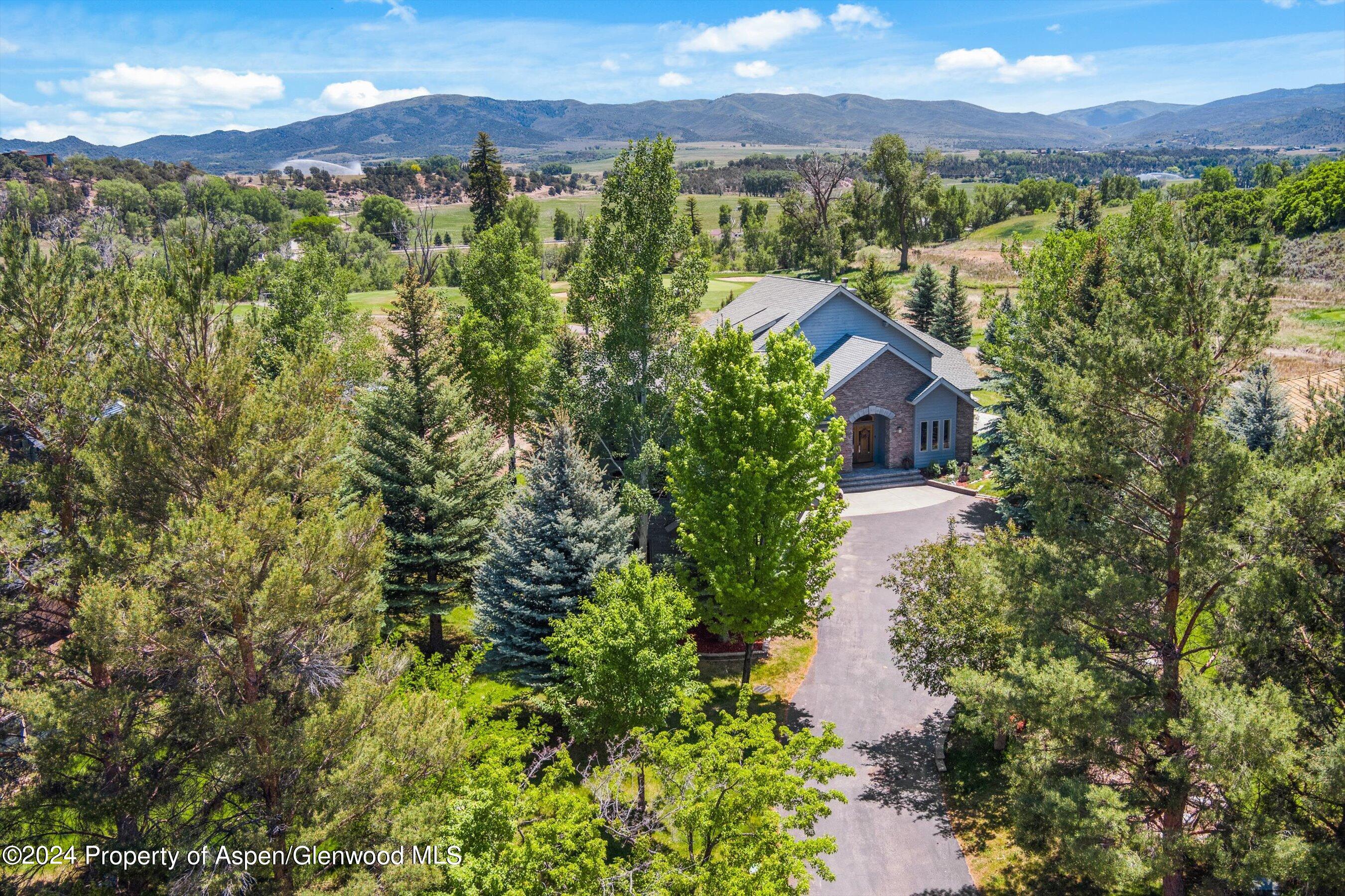 122 Crystal Canyon Drive