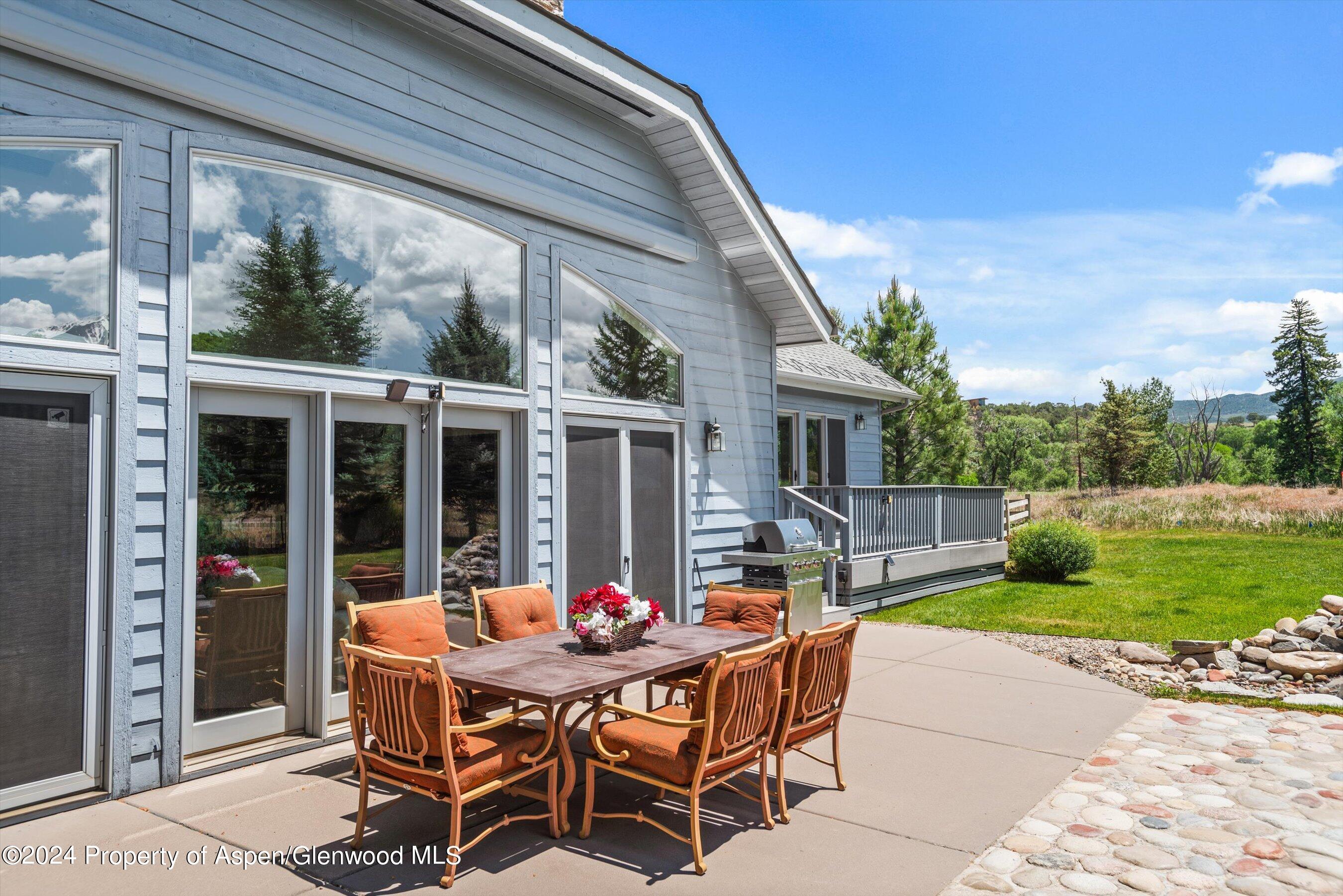 122 Crystal Canyon Drive