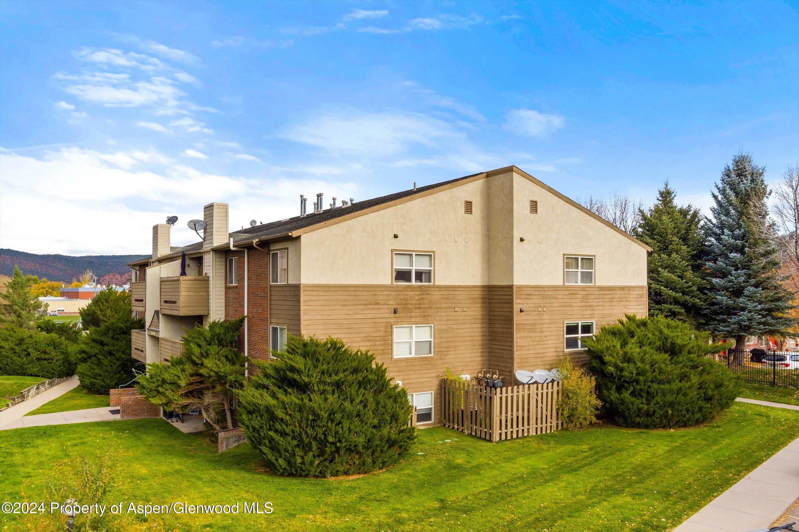 85 Meadowood Drive, Unit C-1