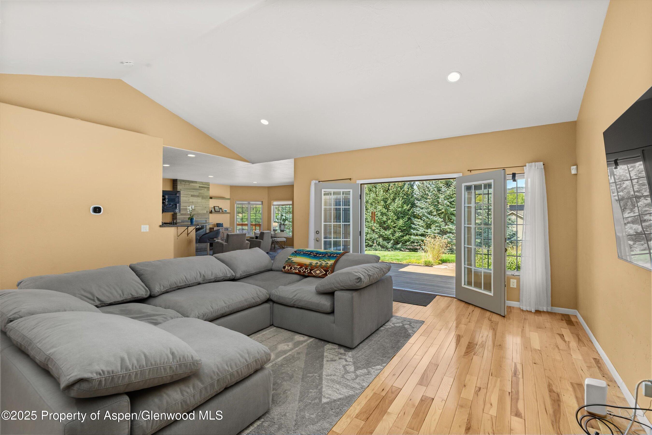 156 Dolores Circle
