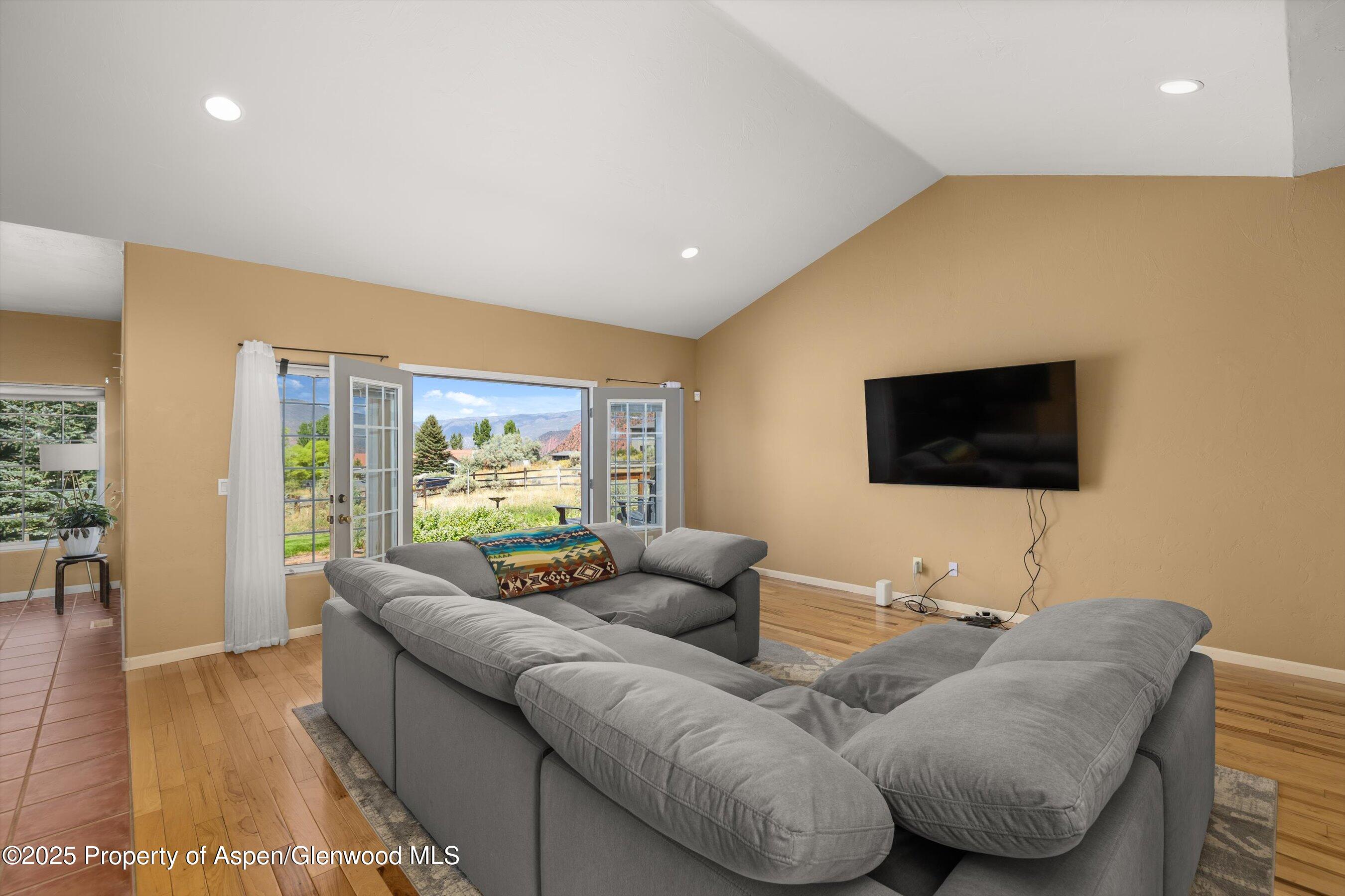 156 Dolores Circle