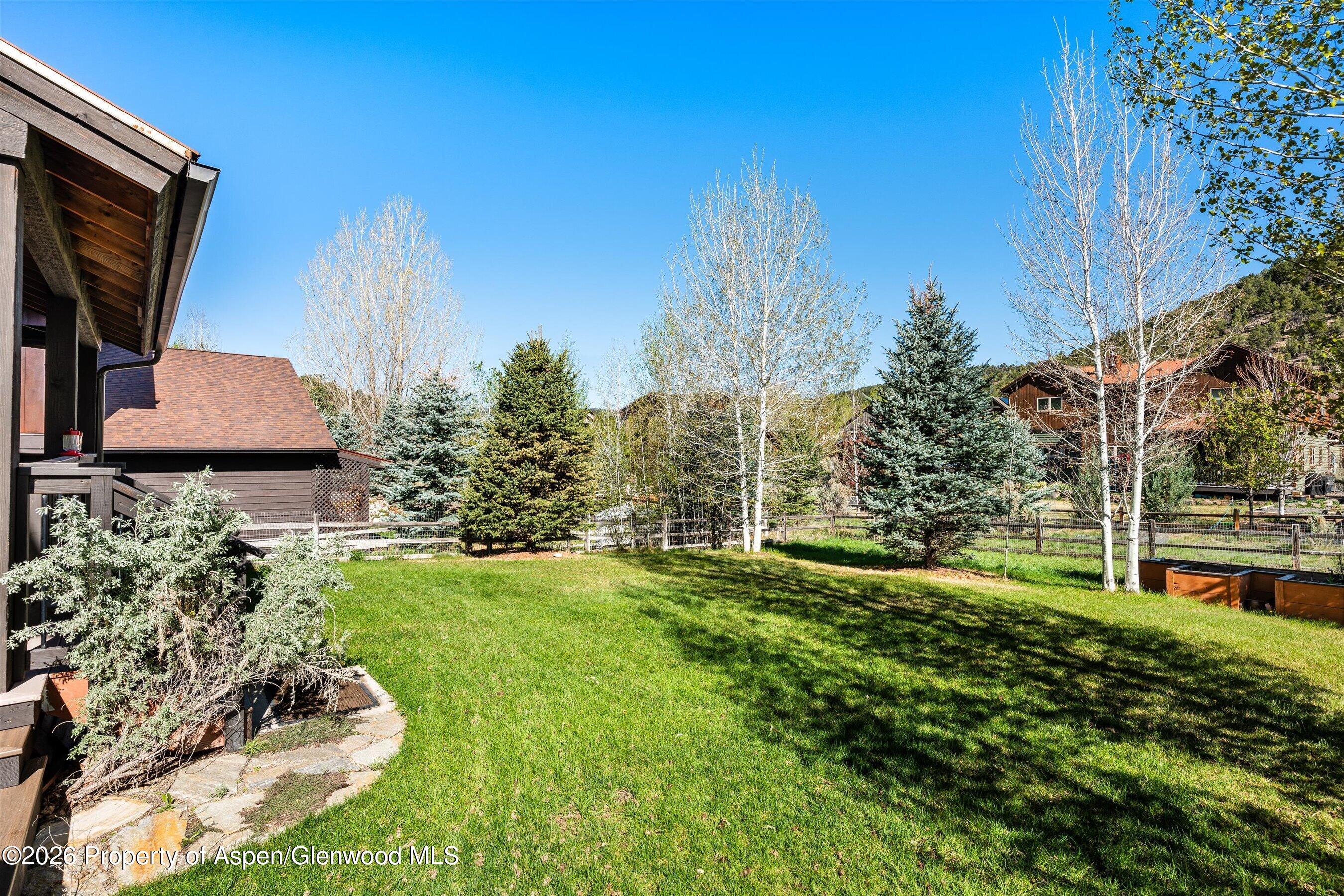 63 Cliff Rose Way