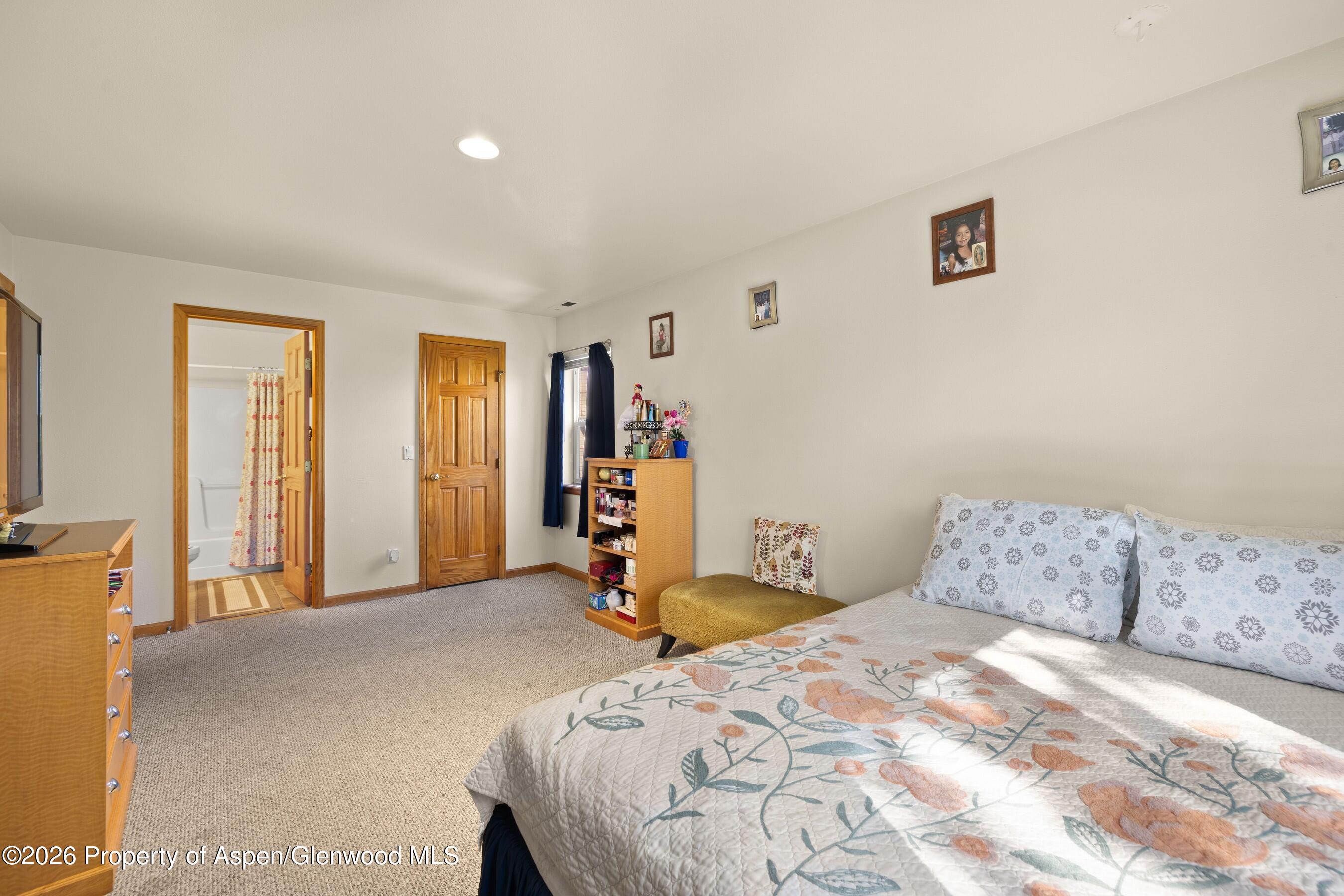 85 Meadow Wood Drive B4