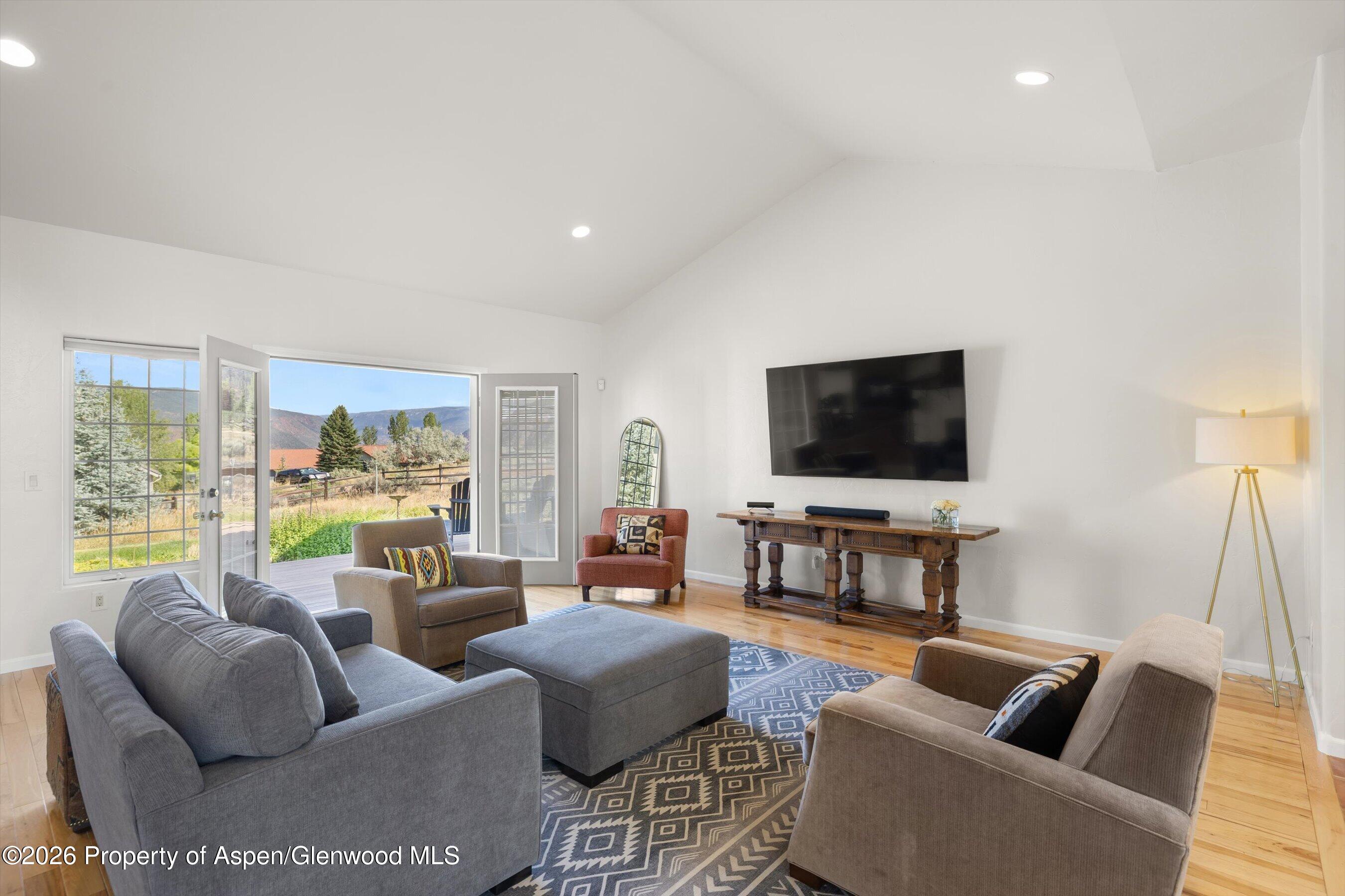 156 Dolores Circle