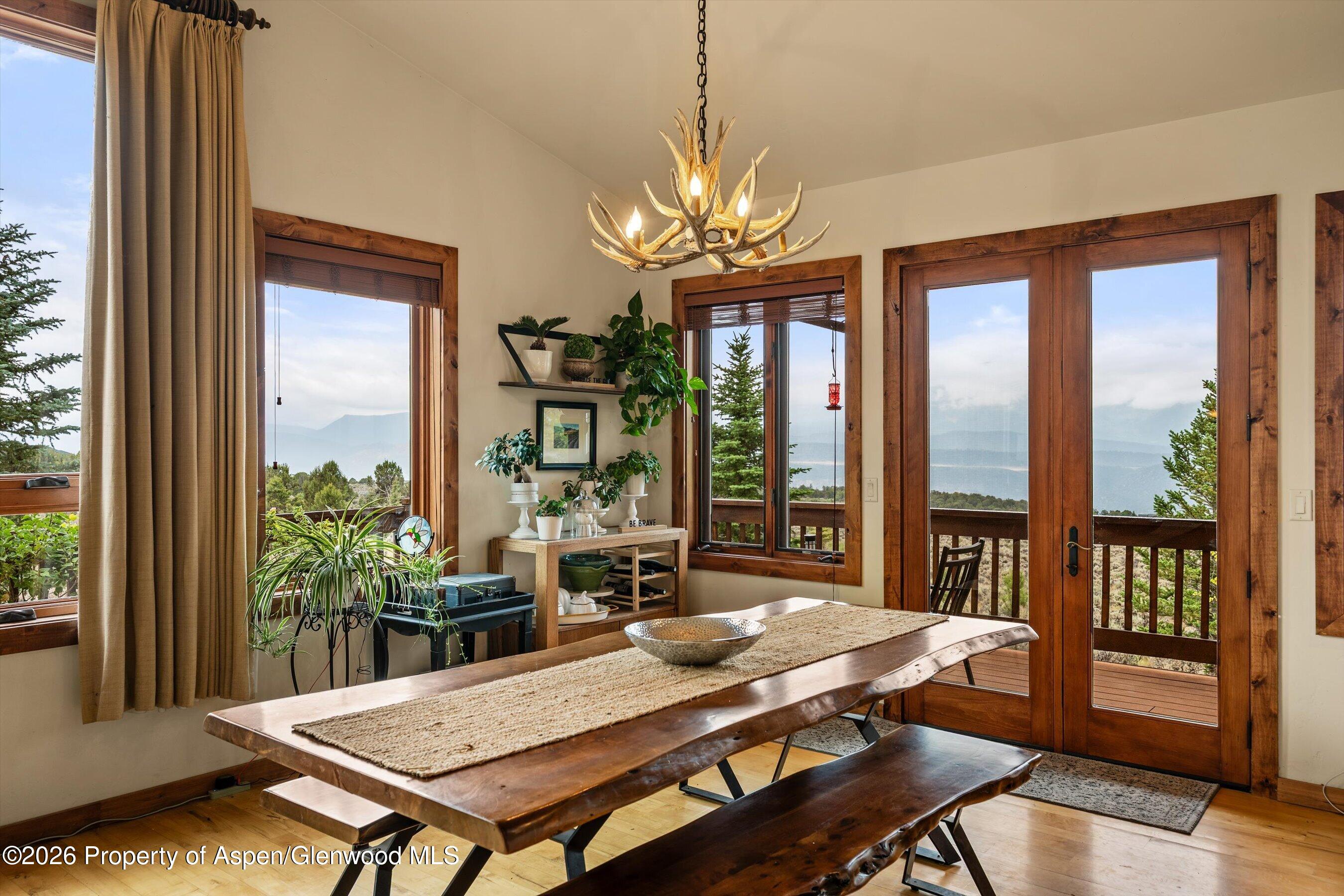 345 Woodruff Road