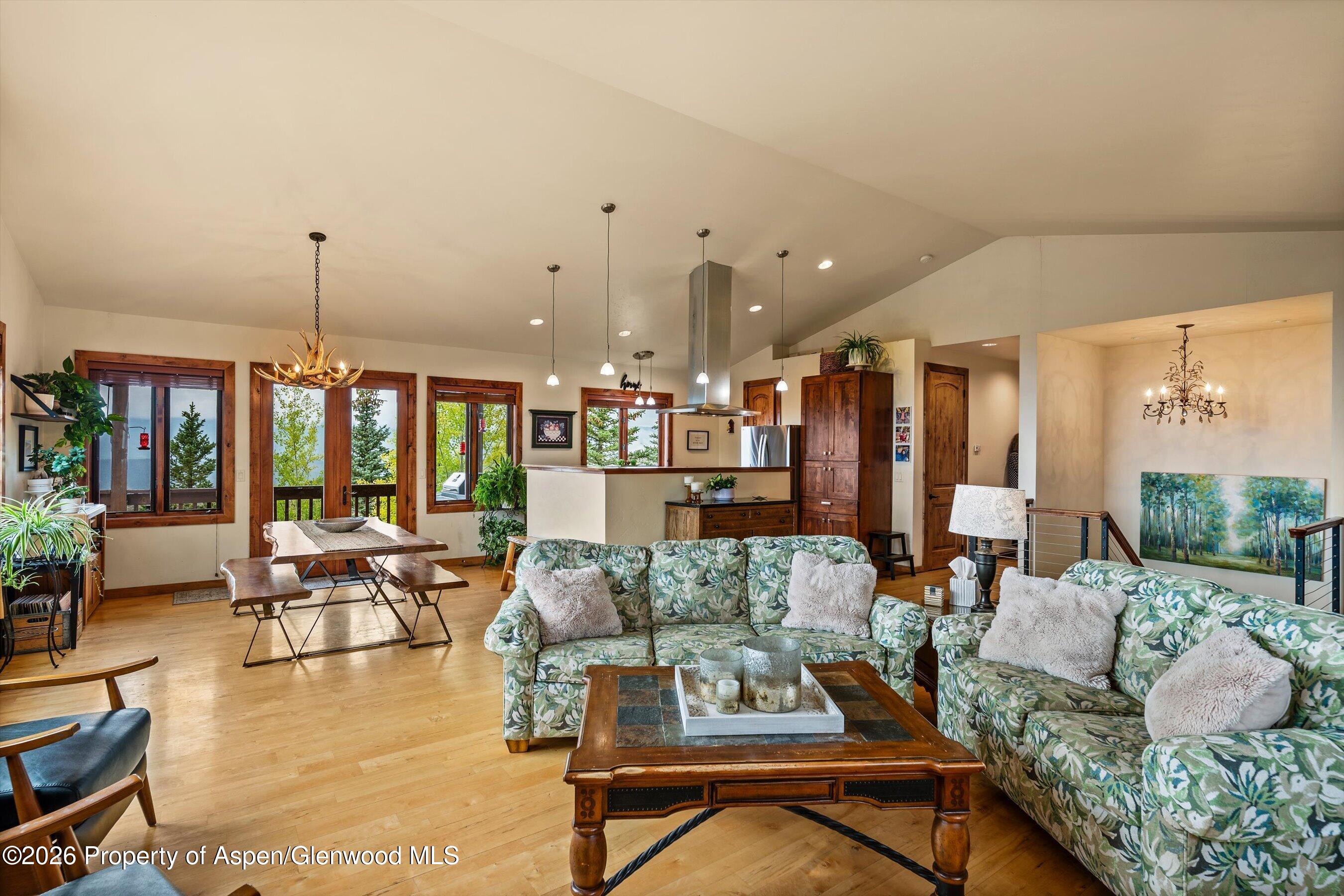 345 Woodruff Road