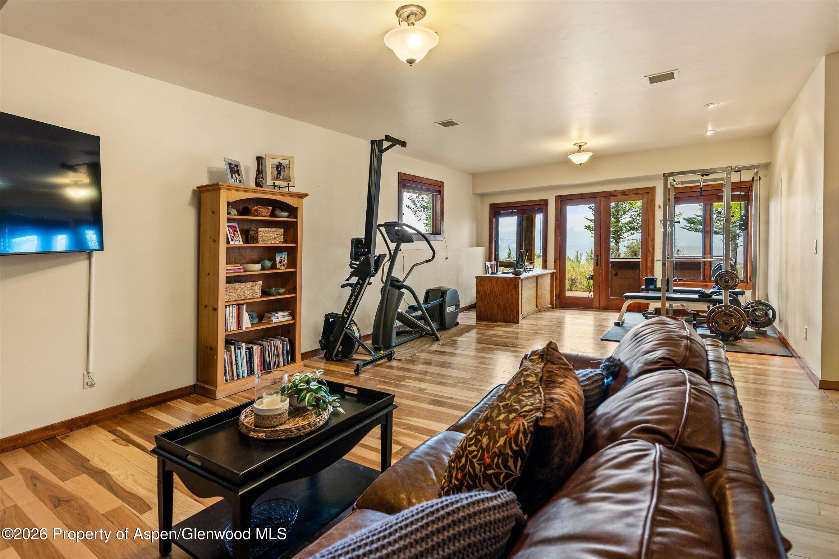 345 Woodruff Road