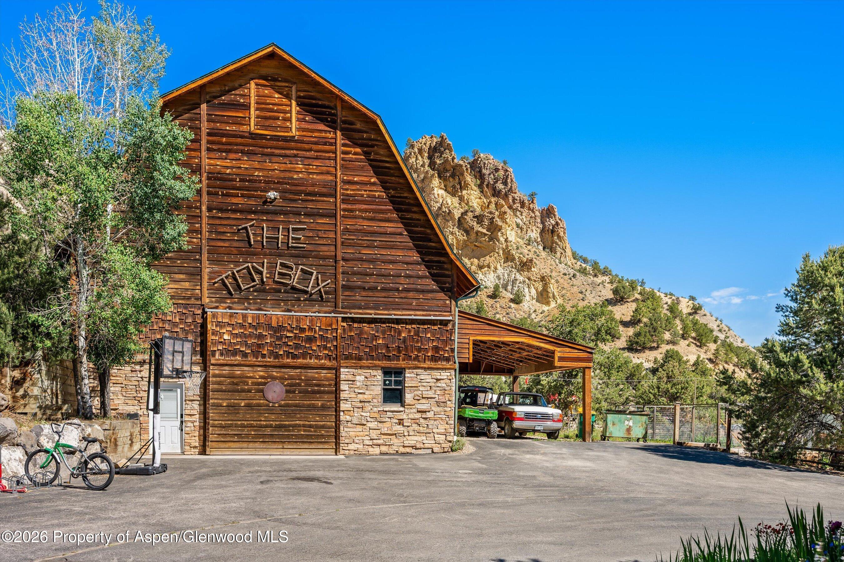 1655 County Road 109