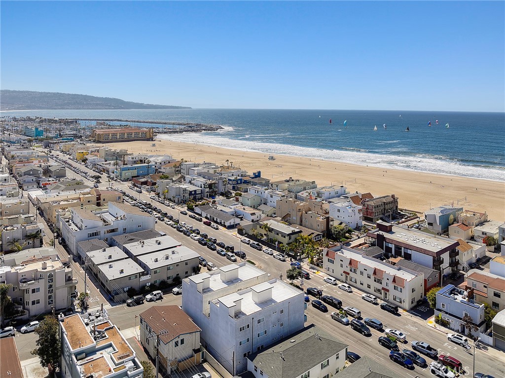404 Hermosa Avenue 5