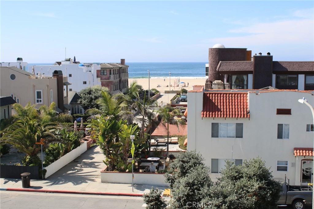 404 Hermosa Avenue 5