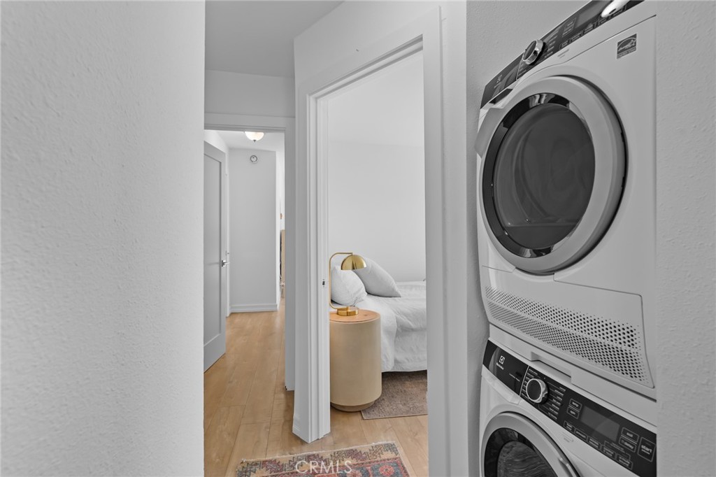 404 Hermosa Avenue 5